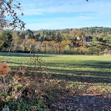 Gite Les Placettes Sainte-Foy-de-Longas Екстериор снимка
